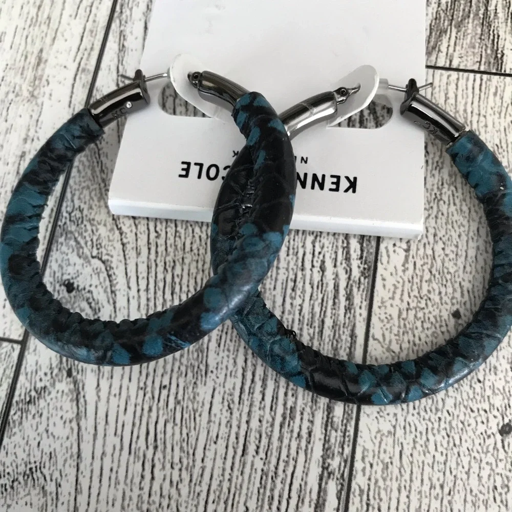 Kenneth Cole Hoops - Picture 2 of 2